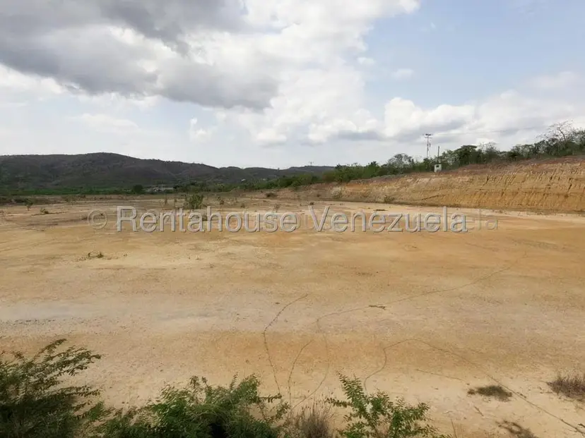 Terreno (Industrial) en Venta en Municipio Peña, Yaracuy