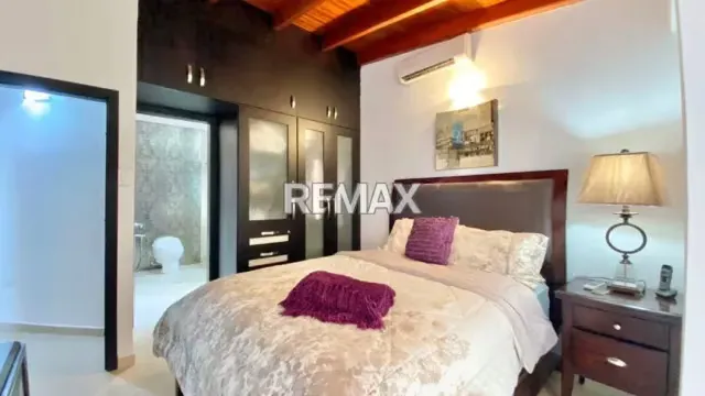 ALQUILER DE CASA EN URB LA LUGAREÑA - 7