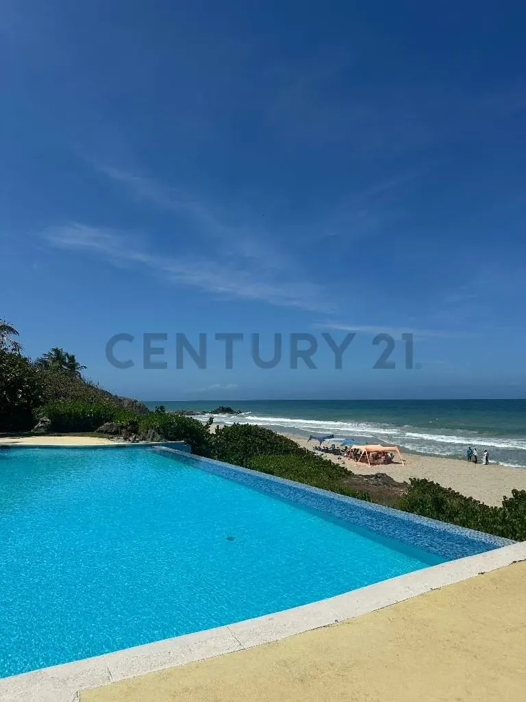 Apartamento en excelente condominio a orilla de playa - 23