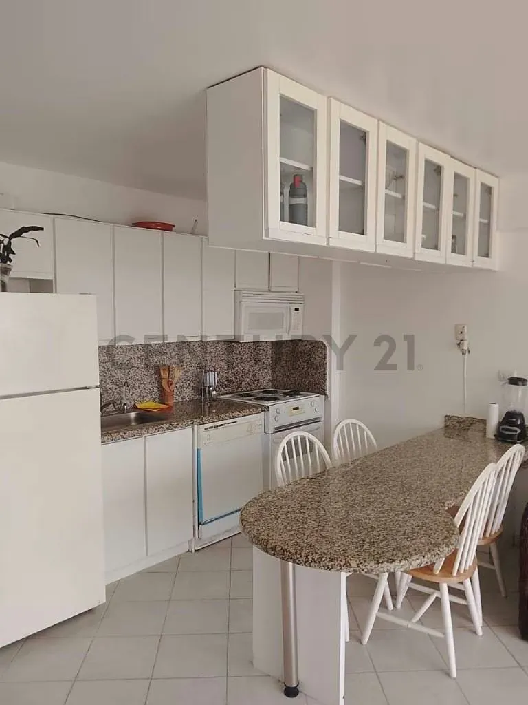 Apartamento en excelente condominio a orilla de playa - 30