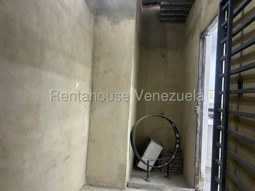 Local Comercial en Alquiler en Centro, Lara - 17