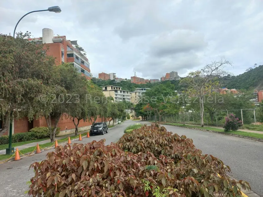 Apartamento (Duplex) en Venta en Lomas de La Alameda, Distrito Metropolitano - 2