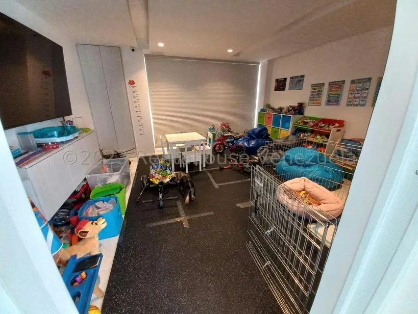 Apartamento (Duplex) en Venta en Lomas de La Alameda, Distrito Metropolitano - 23