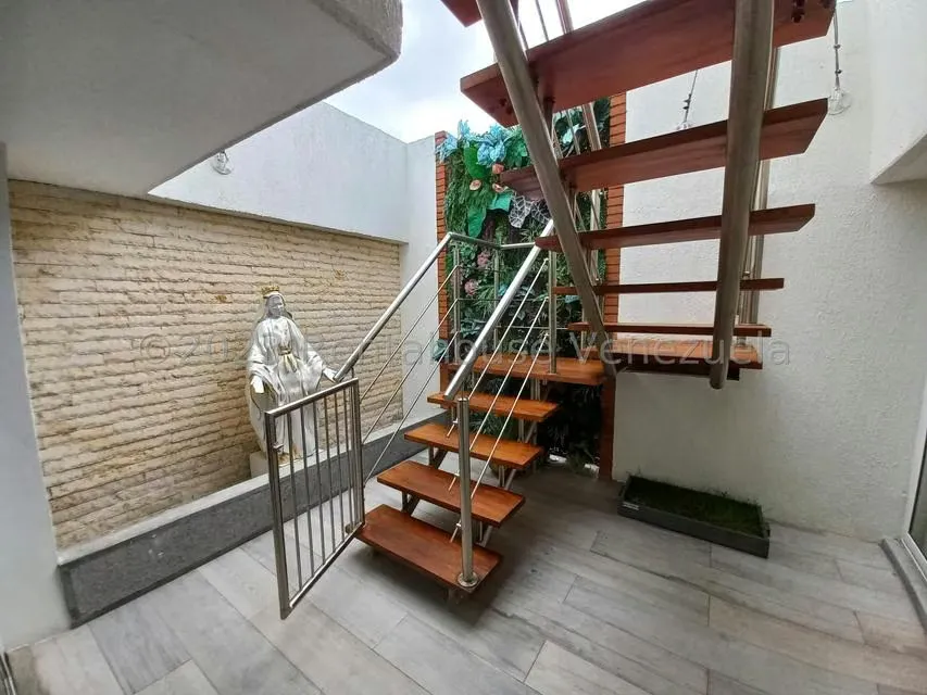 Apartamento (Duplex) en Venta en Lomas de La Alameda, Distrito Metropolitano - 55