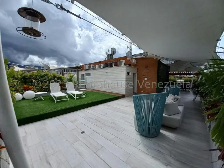 Apartamento (Duplex) en Venta en Lomas de La Alameda, Distrito Metropolitano - 69