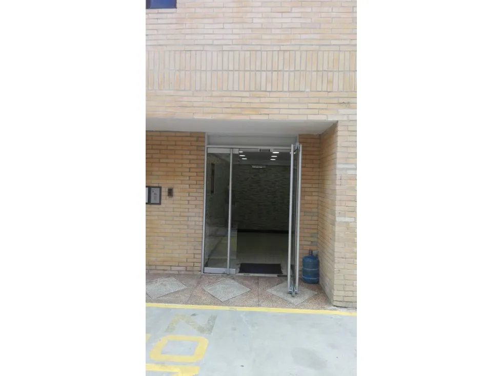Vendo edificio 1799 m2 Las Mercedes 3964 - 3