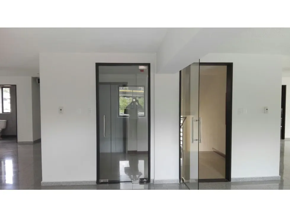 Vendo edificio 1799 m2 Las Mercedes 3964 - 8