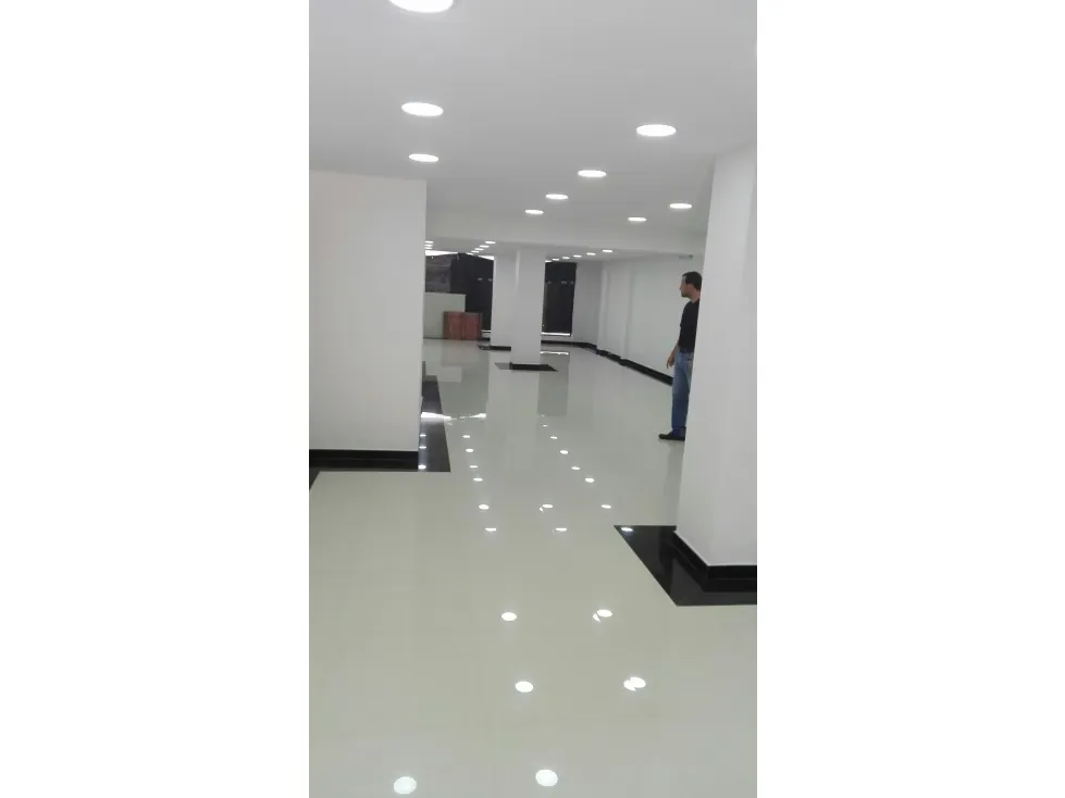 Vendo edificio 1799 m2 Las Mercedes 3964 - 9