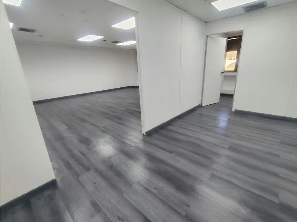 LA CALIFORNIA OFICINA EN ALQUILER REMODELADA 65mst/1B/1PE - 4