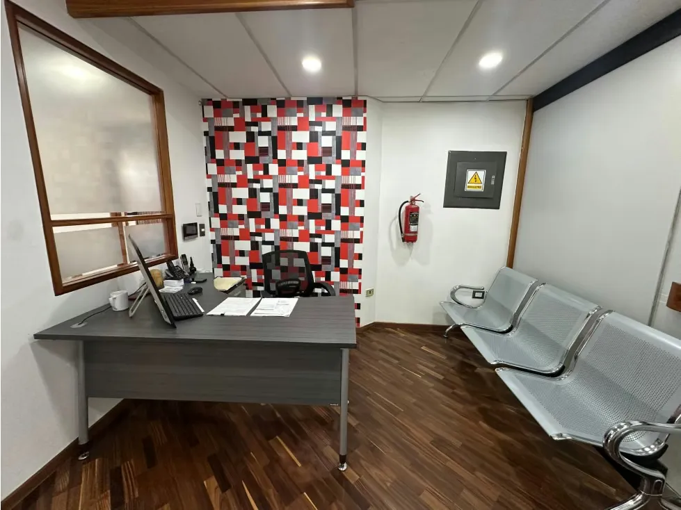 Se Alquila Oficina 20m² 1b+4e Macaracuay - 11