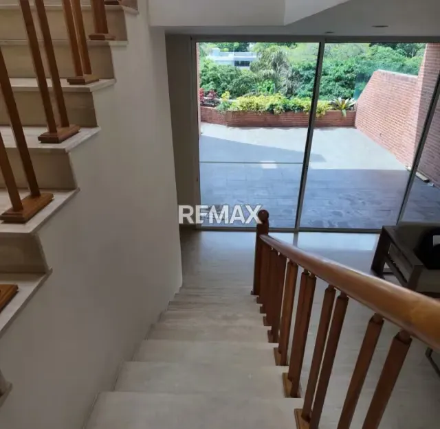 Alquiler de Penthouse Duplex en Campo Alegre - 2