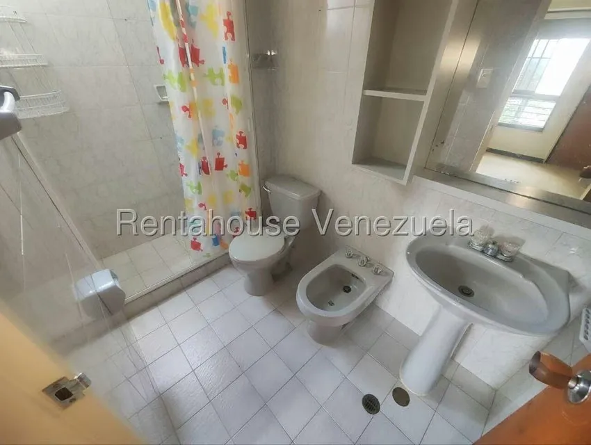 Apartamento (1 Nivel) en Alquiler en Manzanares, Distrito Metropolitano - 10