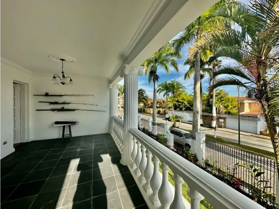 Copia de Se vende casa 600m2 4h+2s/6B/7p Lomas de la Lagunita - 20