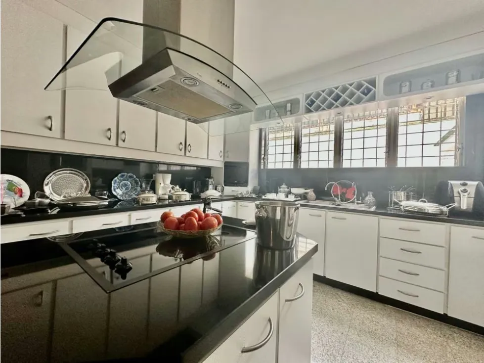 Copia de Se vende casa 600m2 4h+2s/6B/7p Lomas de la Lagunita - 9