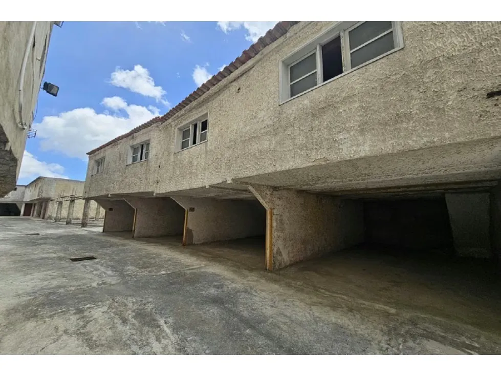 Venta Propiedad Multifuncional en El Junquito (Inversionista) 158230RD - 4