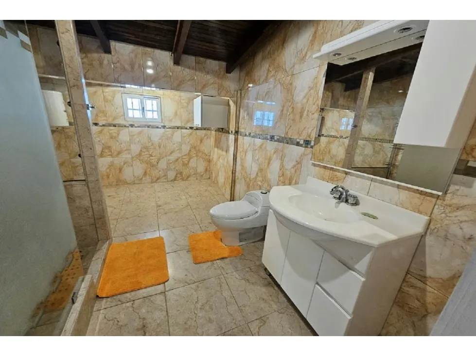 Venta Propiedad Multifuncional en El Junquito (Inversionista) 158230RD - 10