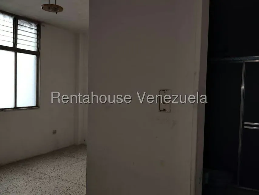 Local Comercial en Venta en Catia, Distrito Metropolitano - 18