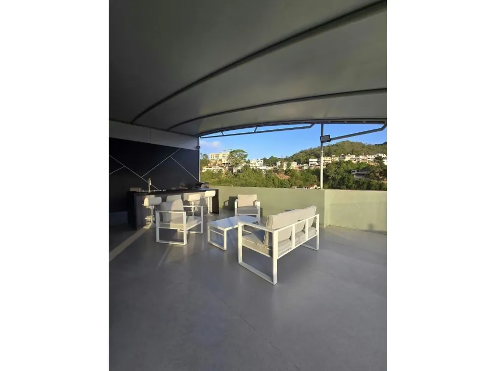 PENT HOUSE TRIPLEX EN VENTA 320 M2 - URB LOS CHAGUARAMOS - 26