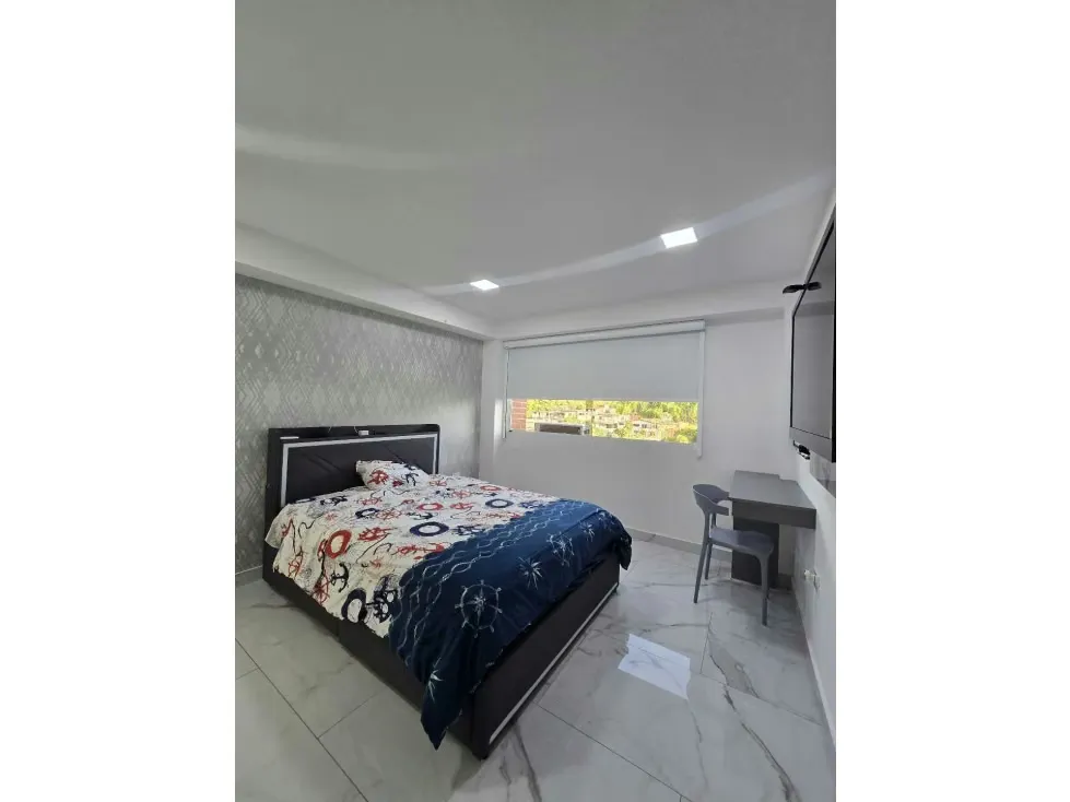 PENT HOUSE TRIPLEX EN VENTA 320 M2 - URB LOS CHAGUARAMOS - 10