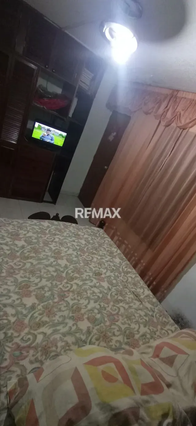 Casa con amplio Anexo, San Diego - en Venta - 4