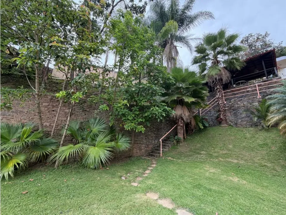 Vendo casa 993m2 Urb.Cerro Verde 2521 - 12