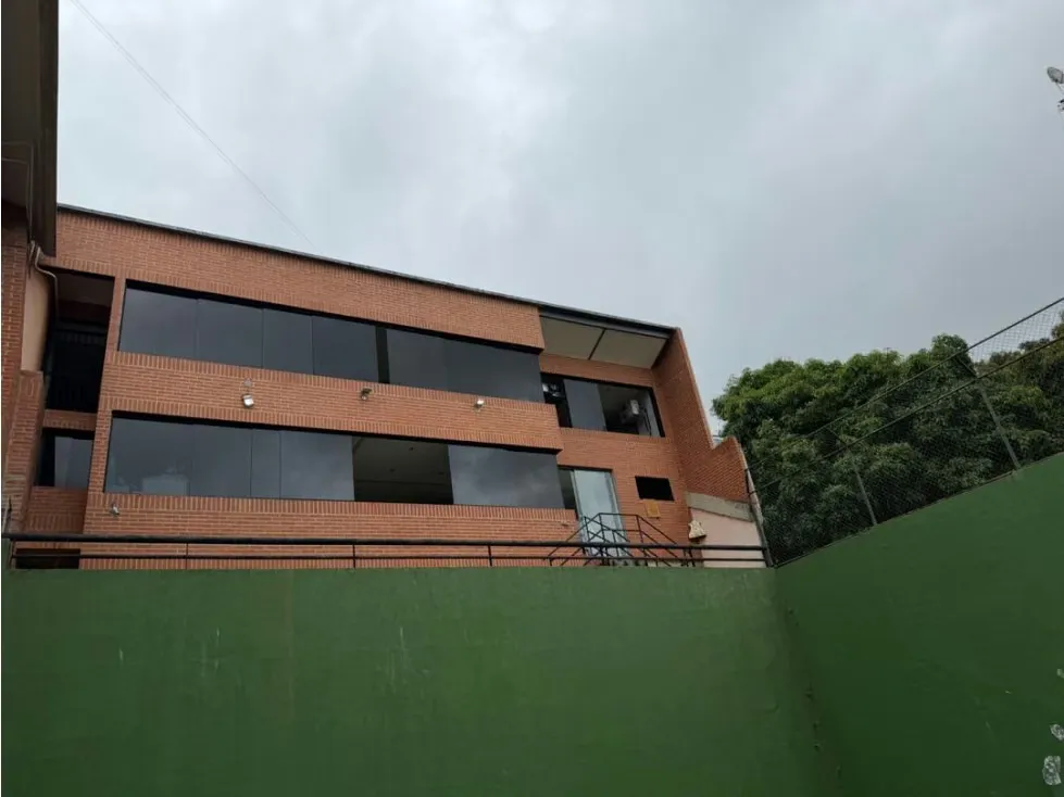Vendo casa 993m2 Urb.Cerro Verde 2521 - 18