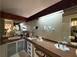 View 32