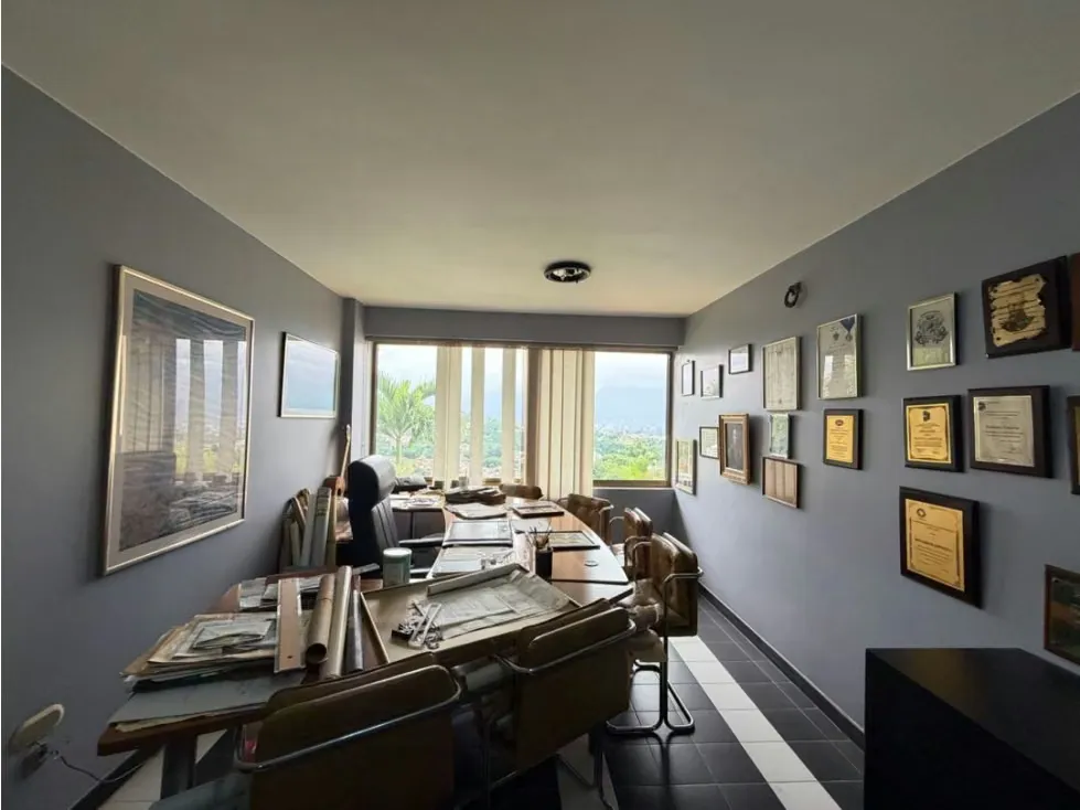 Vendo casa 993m2 Urb.Cerro Verde 2521 - 48