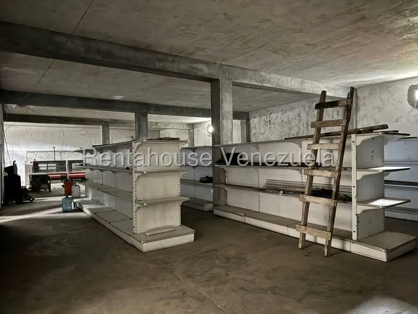 Comercial (Local Comercial) en Alquiler en Ave Intercomunal, Lara - 2