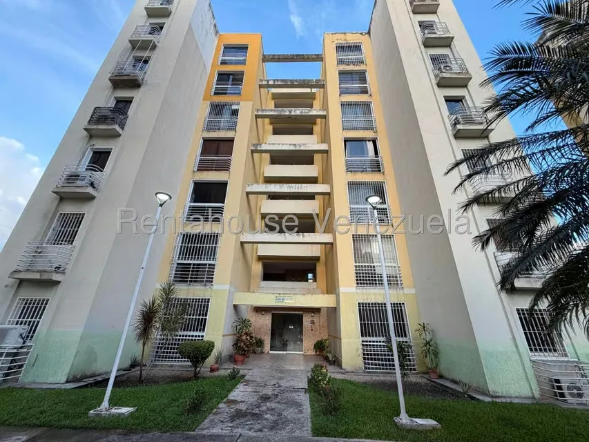 Apartamento (1 Nivel) en Venta en Villas Geicas, Aragua - 2
