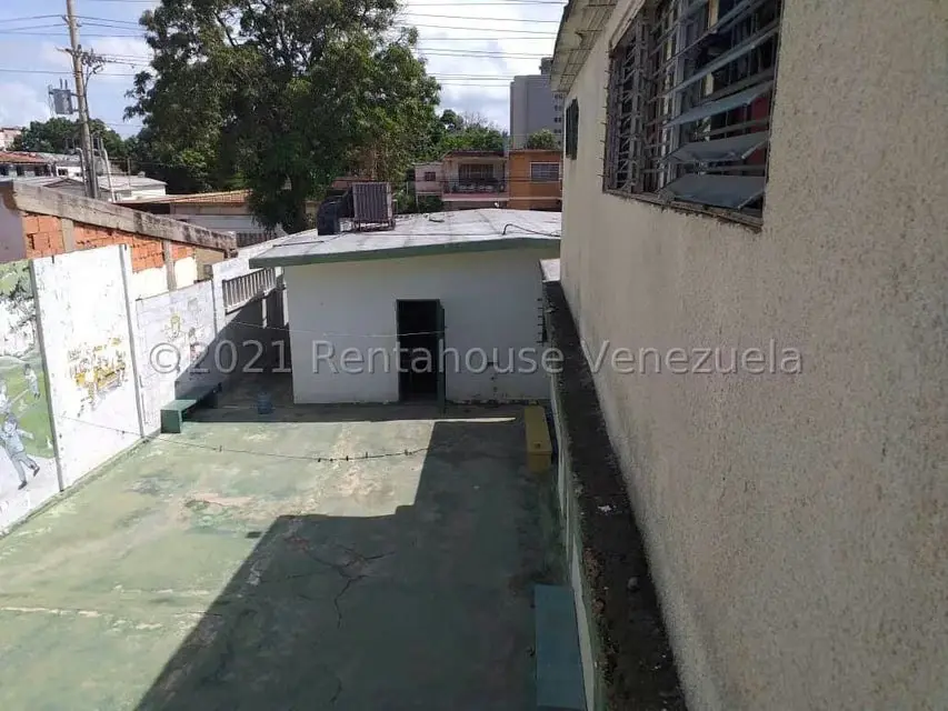 Edificio en Venta en Santa Rita, Zulia - 8