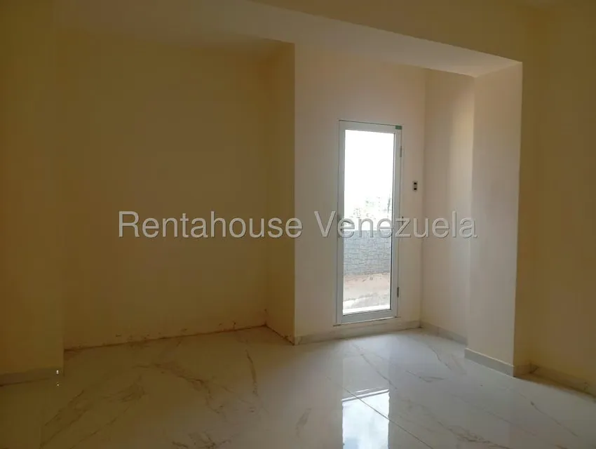 Apartamento (1 Nivel) en Venta en Vargas, Zulia - 8