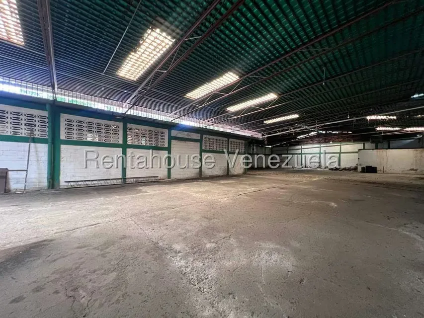 Galpon - Deposito en Alquiler en Centro, Aragua - 3