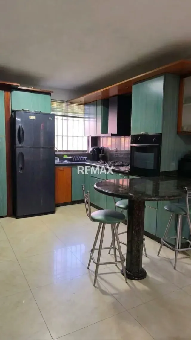 Apartamento en Alquiler - Anzoátegui - Lecheria - Residencia Frailejón - 3