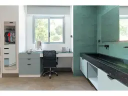 View 32