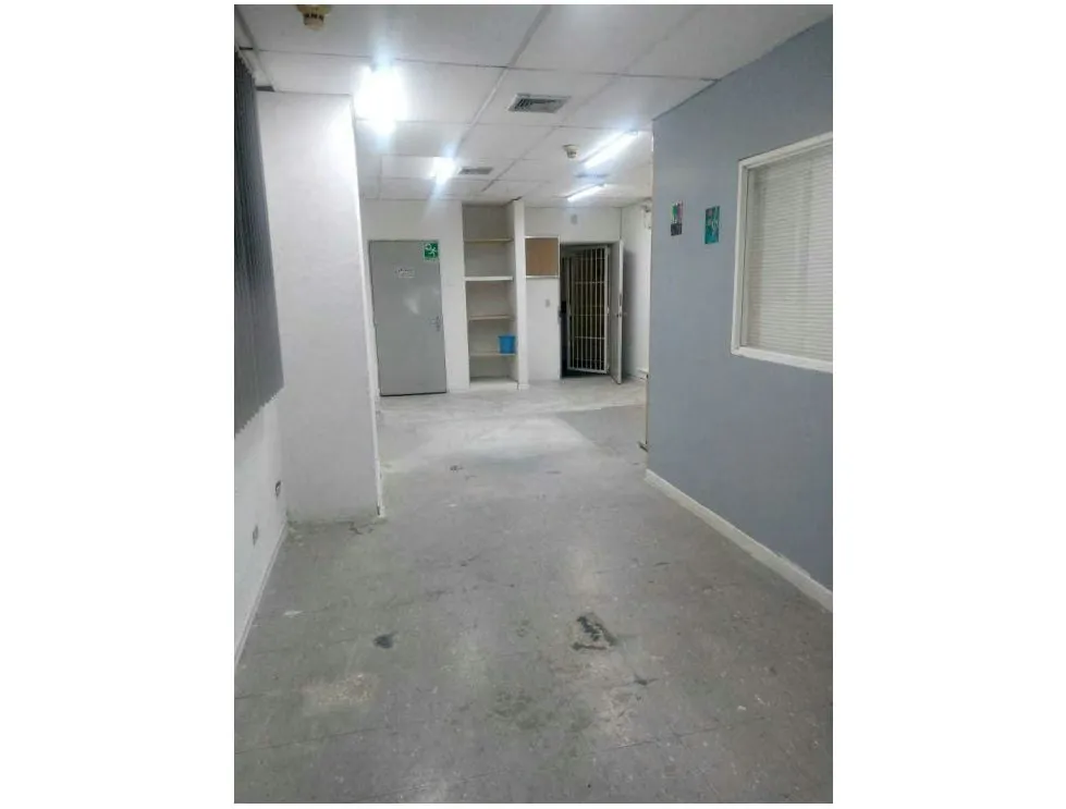 Alquilo oficina 56m2 Centro de Caracas 5065