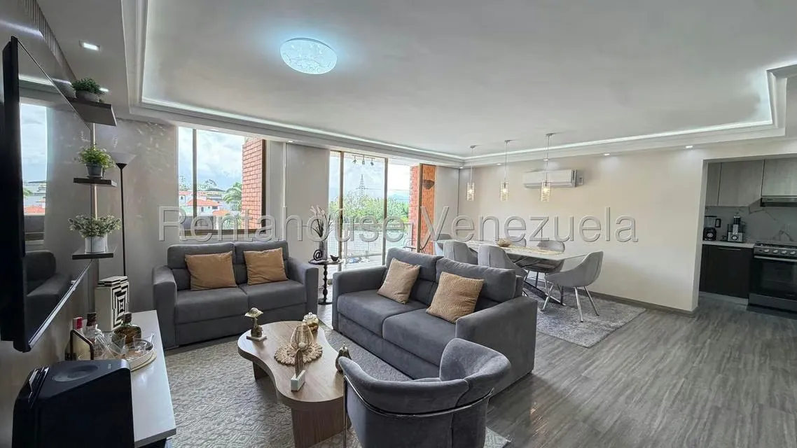 Apartamento (1 Nivel) en Venta en Los Naranjos del Cafetal, Distrito Metropolitano - 13
