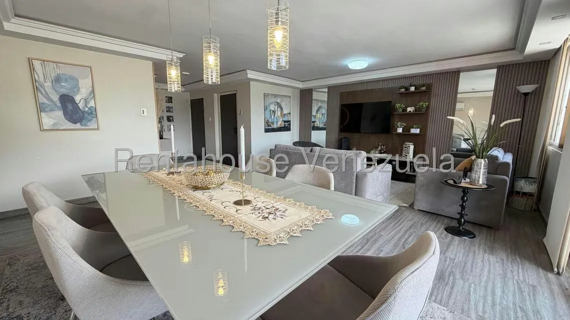 Apartamento (1 Nivel) en Venta en Los Naranjos del Cafetal, Distrito Metropolitano - 4