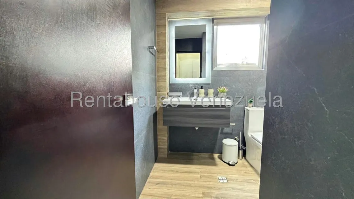 Apartamento (1 Nivel) en Venta en Los Naranjos del Cafetal, Distrito Metropolitano - 37