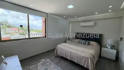 Vista 44