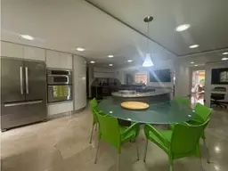 View 18