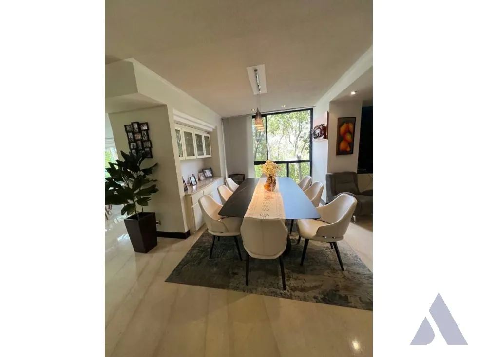 Vendo apartamento 208m2 Colinas de Valle Arriba 8620 - 2