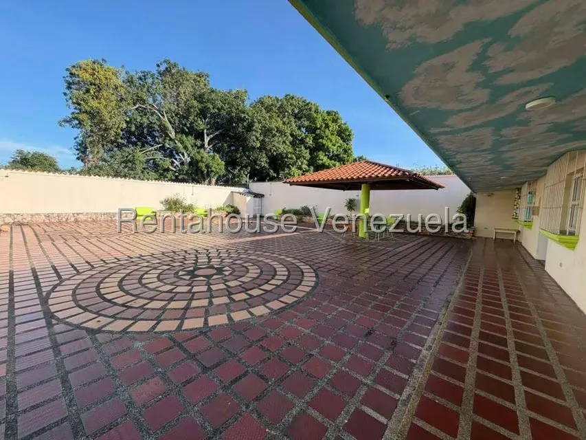 Casa (Duplex) en Alquiler en Zona Industrial Acarigua, Portuguesa - 9