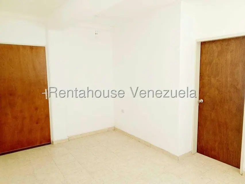 Comercial (Local Comercial) en Alquiler en Centro, Lara - 10