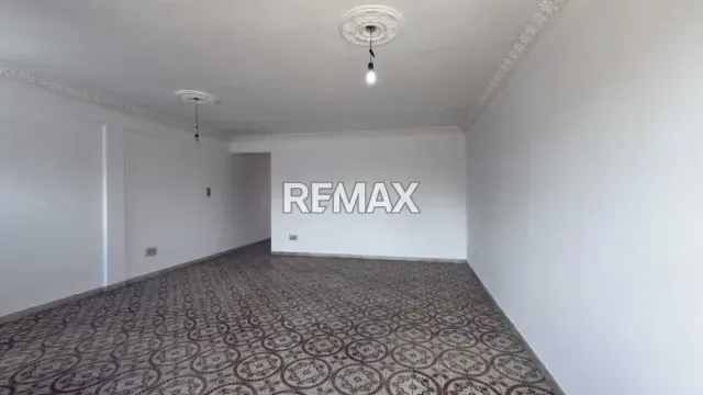 ALQUILER EDIFICIO CON LOCAL COMERCIAL A PIE DE CALLE - 2