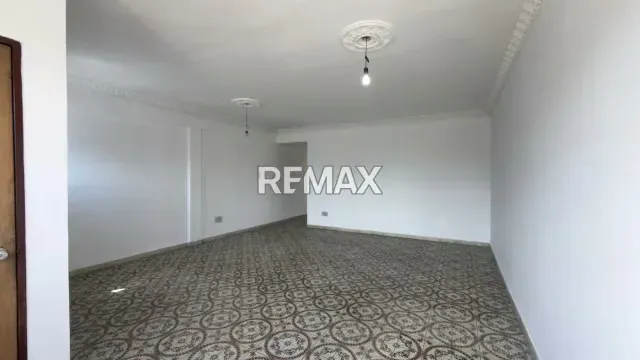 ALQUILER EDIFICIO CON LOCAL COMERCIAL A PIE DE CALLE - 7