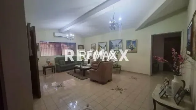 Venta de Hermosa y amplía Quinta en excelente zona alta de Araure las Tres cruces - 7