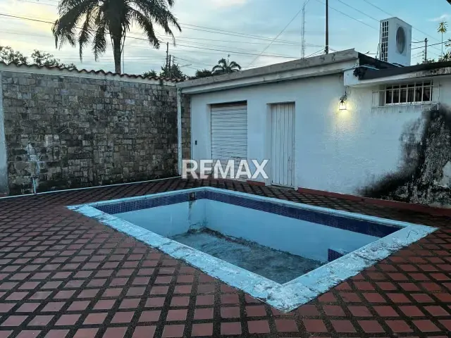 Venta de Hermosa y amplía Quinta en excelente zona alta de Araure las Tres cruces - 9