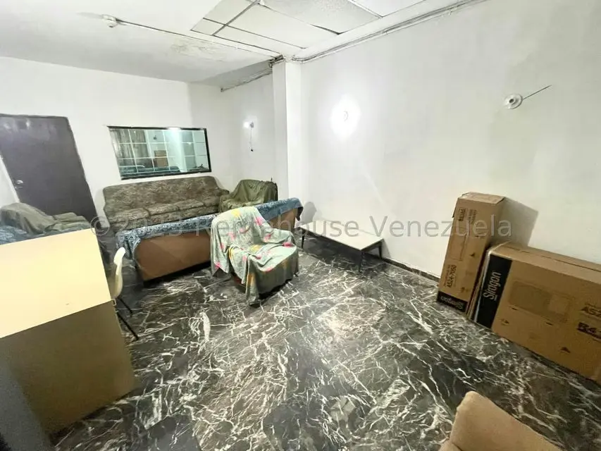 Comercial (Edificio) en Venta en Parroquia La Candelaria, Distrito Metropolitano - 24