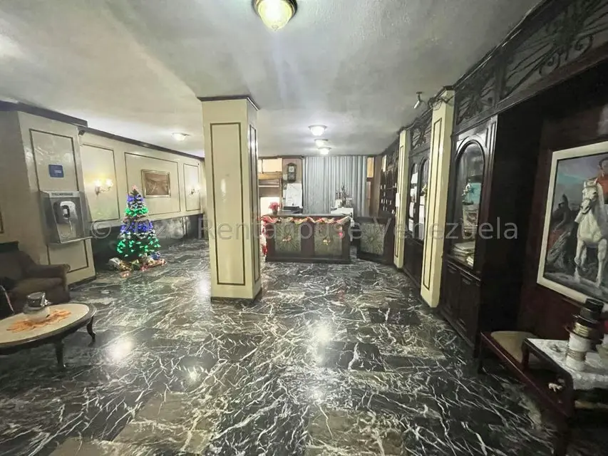 Comercial (Edificio) en Venta en Parroquia La Candelaria, Distrito Metropolitano - 5
